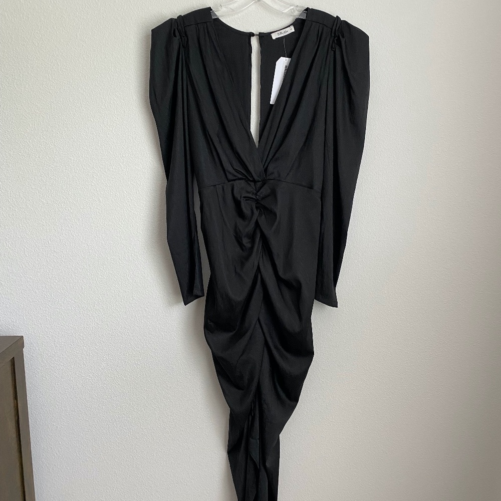 BELLA MAE - SIZE M - Long Sleeve Black Midi Dress